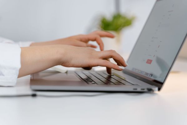 Vérification email : outils essentiels pour optimiser vos campagnes